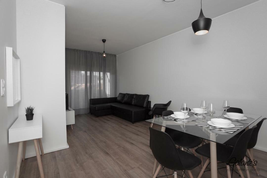 Downtown 3 Bedroom With Balcony - Quiet Street - Family Friendly - Groups Porto Exteriér fotografie